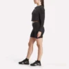 Core Slim Fit Crop Long Sleeve Tee för damer Core Slim Fit Crop Long Sleeve Tee för damer