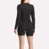Core Slim Fit Crop Long Sleeve Tee för damer Core Slim Fit Crop Long Sleeve Tee för damer