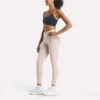 Core Strappy Bra för damer – medium stöd Core Strappy Bra för damer – medium stöd