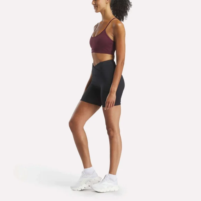 Core Strappy Bra för damer – medium stöd Core Strappy Bra för damer – medium stöd