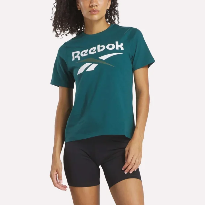 Dam-T-shirt med tvåfärgat logo och korta ärmar