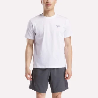 Herr-T-shirt med kort ärm, rund hals och liten logotyp