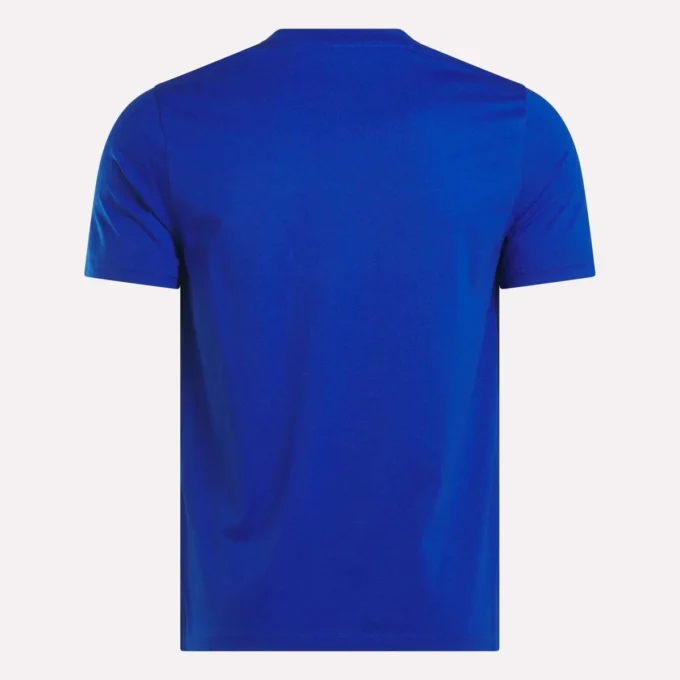 Herr-T-shirt med kort ärm, rund hals och liten logotyp Herr-T-shirt med kort ärm, rund hals och liten logotyp