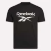 Herr-T-shirt med stor logotyp och rund hals Herr-T-shirt med stor logotyp och rund hals