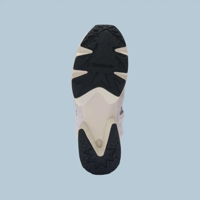 Insta Pump Sliver Sneakers Insta Pump Sliver Sneakers