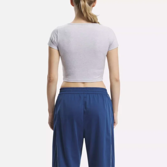 Klassisk kort topp för damer Klassisk kort topp för damer
