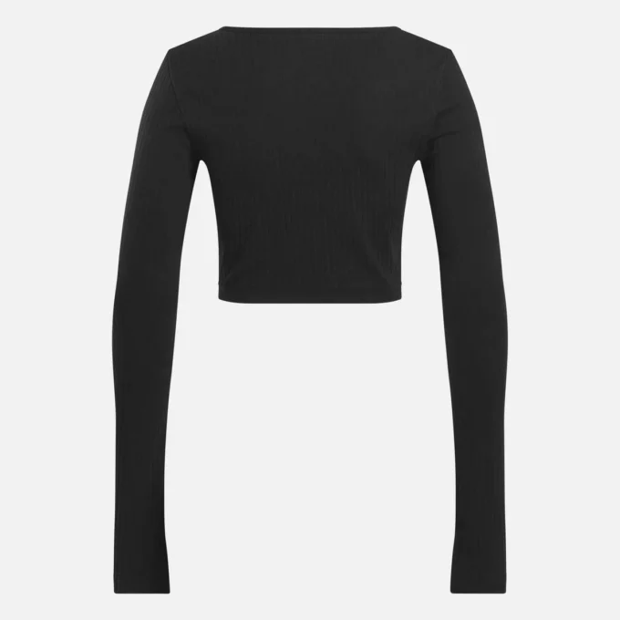 Klassiska garderobsbasplagg för damer Långärmad T-shirt Klassiska garderobsbasplagg för damer Långärmad T-shirt