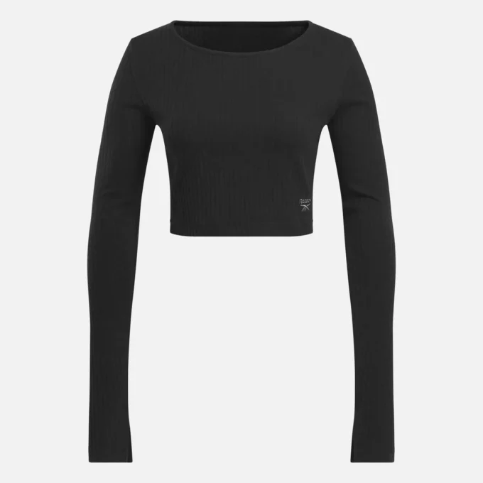 Klassiska garderobsbasplagg för damer Långärmad T-shirt Klassiska garderobsbasplagg för damer Långärmad T-shirt