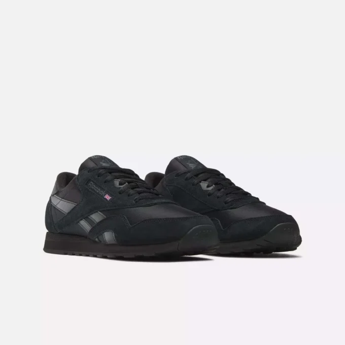 Klassiska nylonskor för herr Klassiska nylonskor för herr