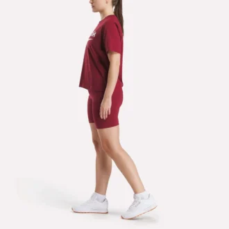 Oversized kortärmad T-shirt med stort logo för damer