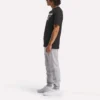 Reebok Identity Big Stacked Logo T-shirt för herr Reebok Identity Big Stacked Logo T-shirt för herr