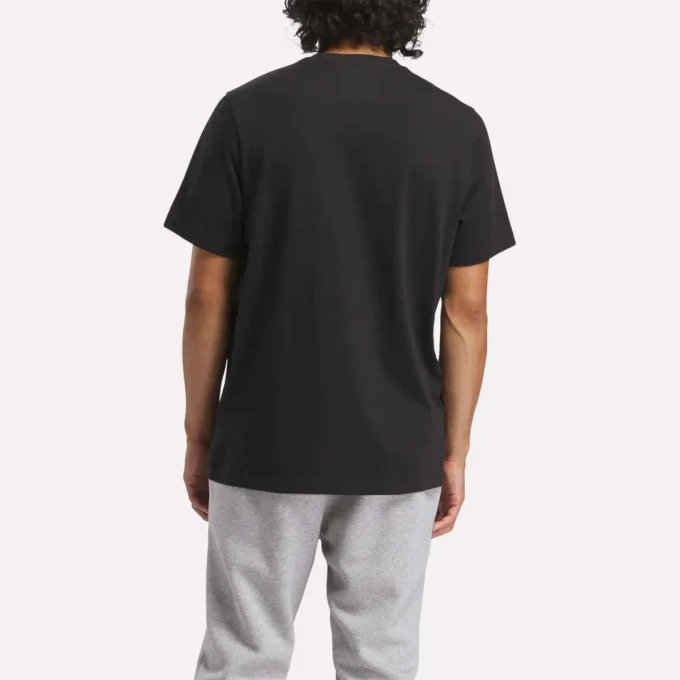 Reebok Identity Big Stacked Logo T-shirt för herr Reebok Identity Big Stacked Logo T-shirt för herr
