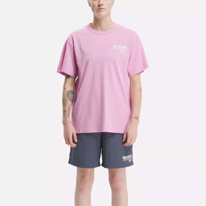Reebok Identity Brand Proud Graphic kortärmad T-shirt för herr Reebok Identity Brand Proud Graphic kortärmad T-shirt för herr