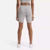 Reebok Identity Small Logo Cotton Bike Short 7″ för damer Reebok Identity Small Logo Cotton Bike Short 7″ för damer