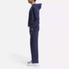 Reebok Identity Small Logo Fleece Wide Leg Pants för damer Reebok Identity Small Logo Fleece Wide Leg Pants för damer