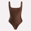 Reebok x Angel Reese Bodysuit för damer Reebok x Angel Reese Bodysuit för damer