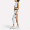 Reebok x Angel Reese minishorts och ärm