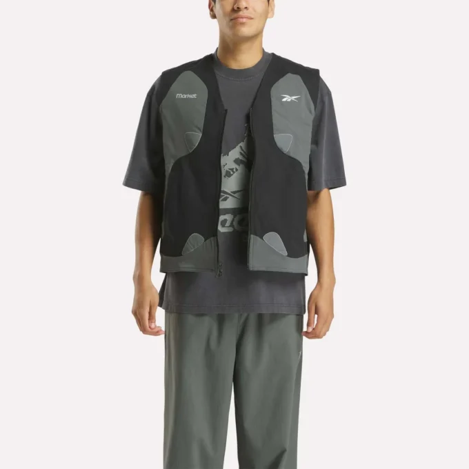 Reebok x MARKET Vändbar väst Reebok x MARKET Vändbar väst