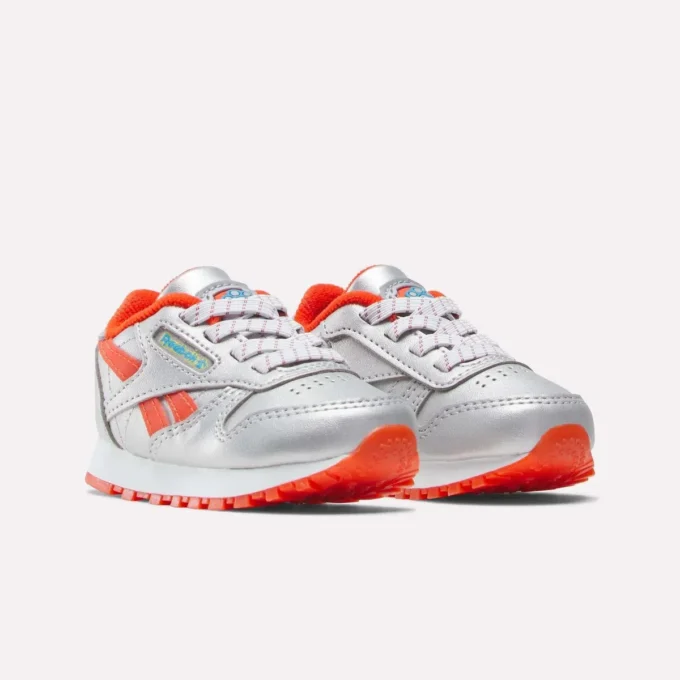 Reebok x Paw Patrol CL Step n’ Flash 2.0 elastiska skosnören – Baby & Toddler Reebok x Paw Patrol CL Step n’ Flash 2.0 elastiska skosnören – Baby & Toddler