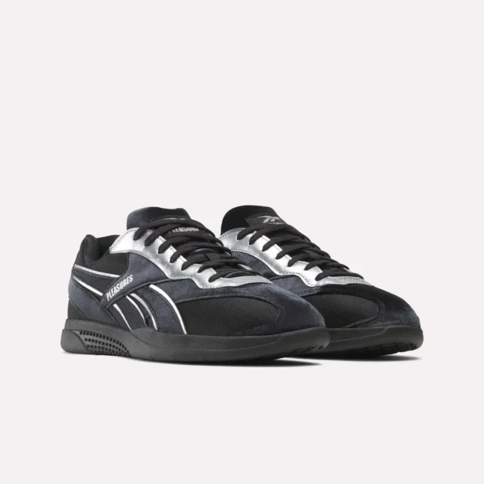 Reebok x PLEASURES Hammer Street-skor Reebok x PLEASURES Hammer Street-skor